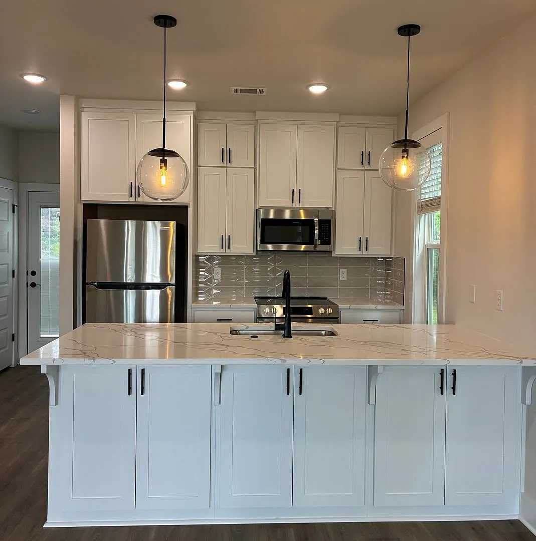 Duncan Townhomes — Photo 3