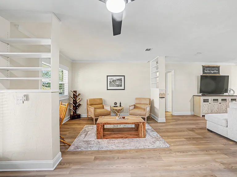 3231 N Shannon Lakes Dr — Photo 26