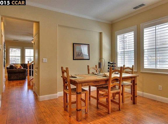 3rd image of 114 Center Ct