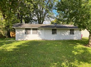 113 Elm Ave, New Bloomfield, MO 65063