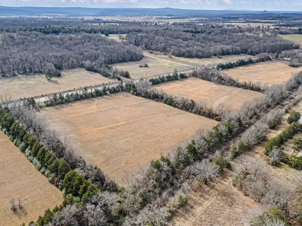 1807 Highway 22 E, Branch, AR 72928