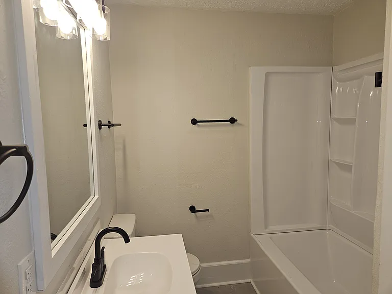 853 Shannon Dr — Photo 14