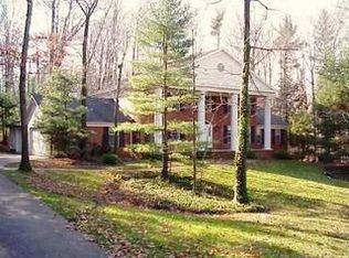 8321 Harwood Ln, Painesville, OH 44077