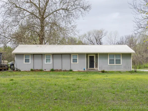 725 N 260th Rd, Mounds, OK 74047