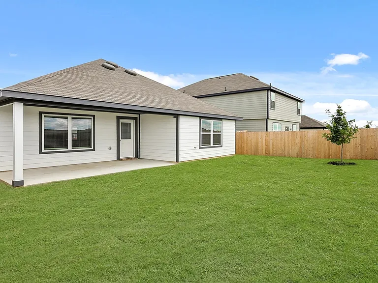 2413 Texas Ash Way — Photo 2