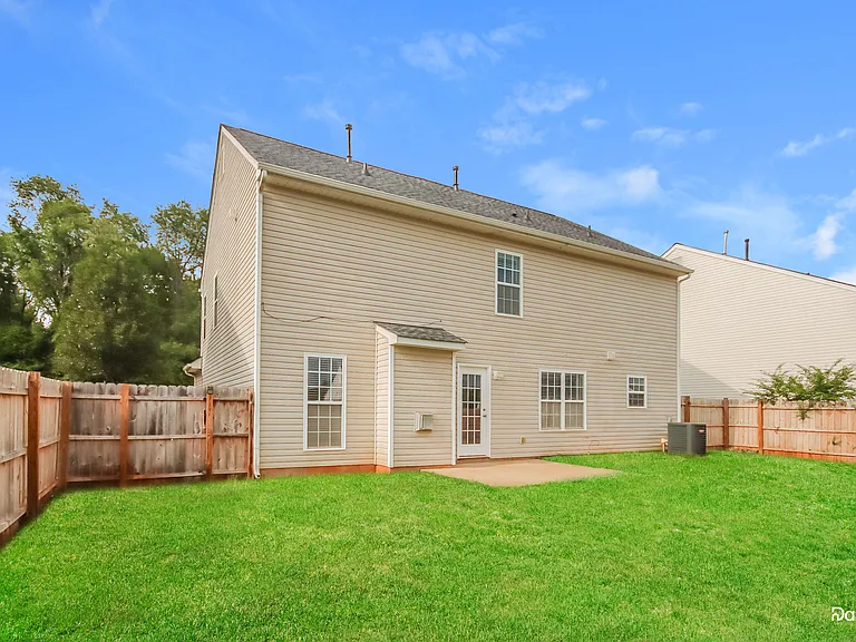 2218 Taras Trace Dr — Photo 14