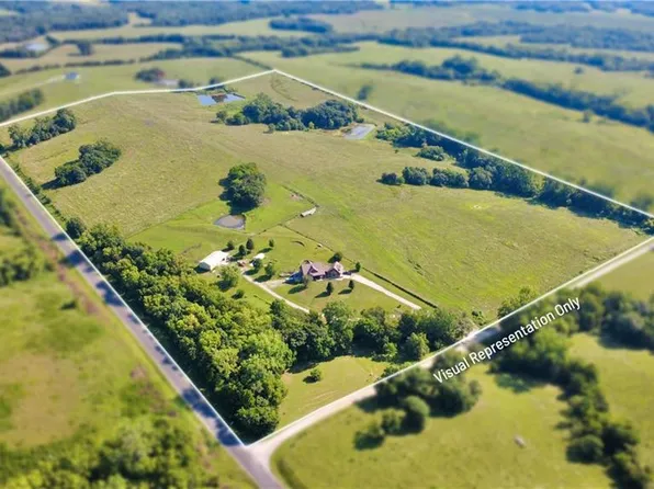18657 W 240th St, Bethany, MO 64424
