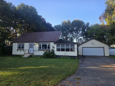 10 High Street, East Millinocket, ME, 04430