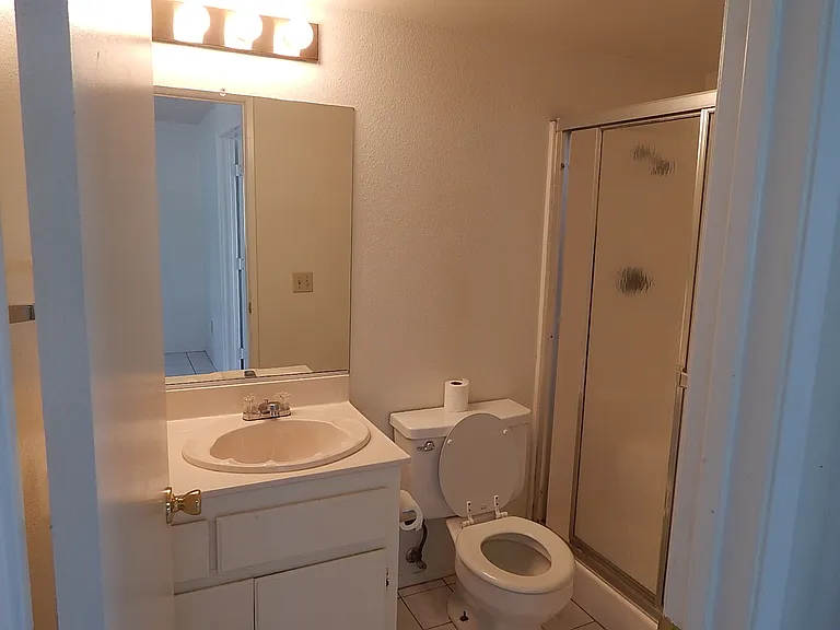 20410 Mesa Oak Dr — Photo 17