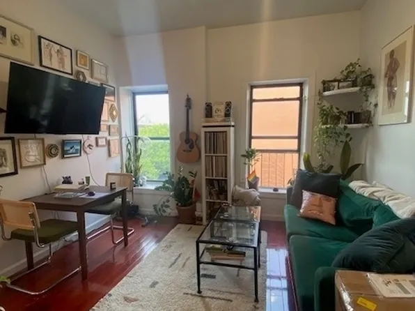 350 Greene Avenue image 1 of 7