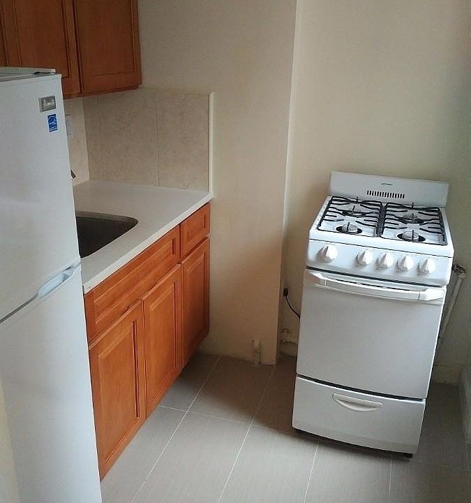 2nd image of 858 8th Ave APT 3F