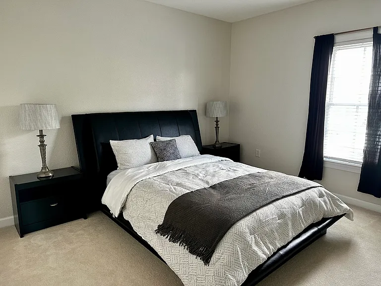8300 Harbor View Ln — Photo 31