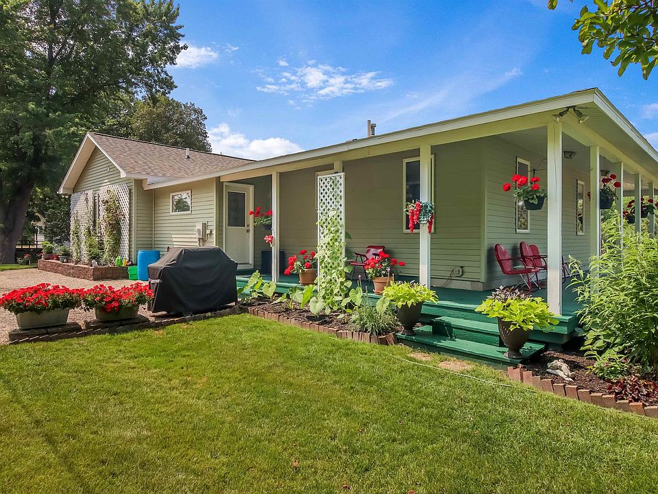 1st image of 10311 SE Torch Lake Dr