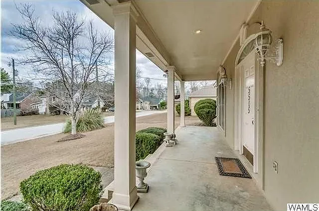 5505 Tahoe Dr — Photo 2