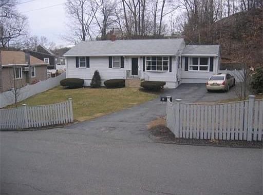 1st image of 16 Glendale Ave