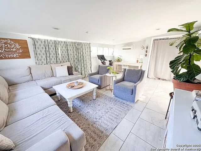 346 Haverford Dr — Photo 25