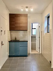 Rented by Warren T Real Estate Corp.