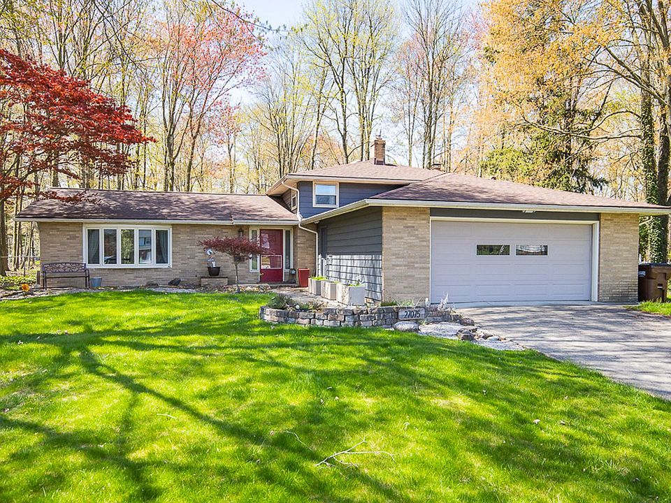1st image of 27075 Chopin Cir