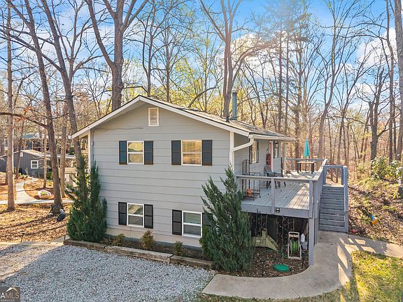 2nd image of 39 Jim Garvey Rd