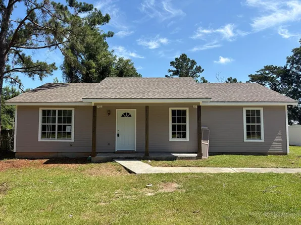 936 W Stanfill St, Hahira, GA 31632