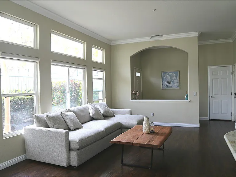 16939 Robins Nest Way — Photo 7