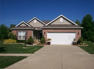 7225 Songbird Ln, North Ridgeville, OH 44039