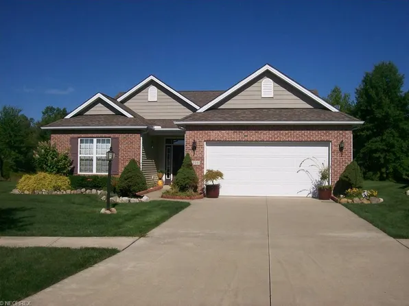 7225 Songbird Ln, North Ridgeville, OH 44039