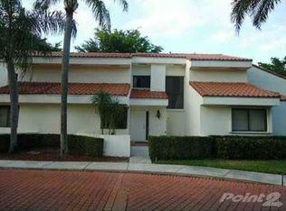 11705 Terra Bella Blvd, Fort Lauderdale, FL 33325