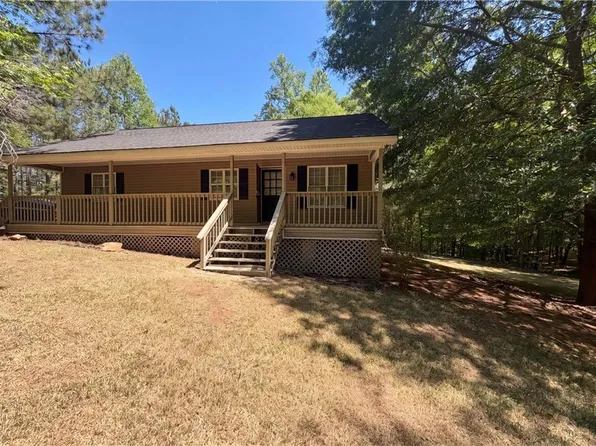2860 Oxford Rd, College Park, GA 30349