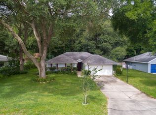 64 Almond Rd, Ocala, FL 34472