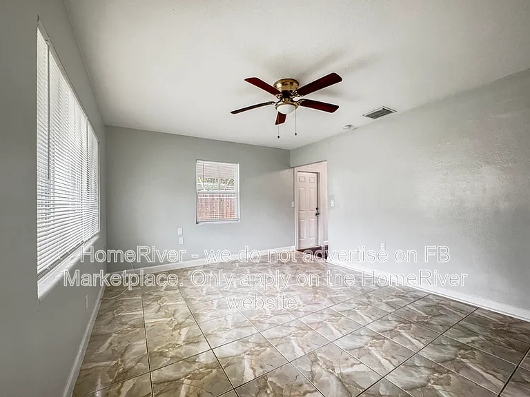 5809 Michigan Ave — Photo 6
