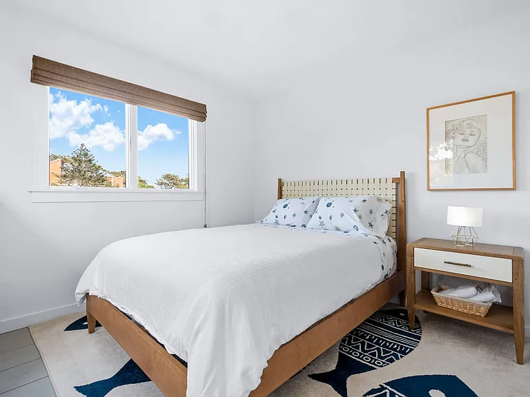 15 Pine Way — Photo 7