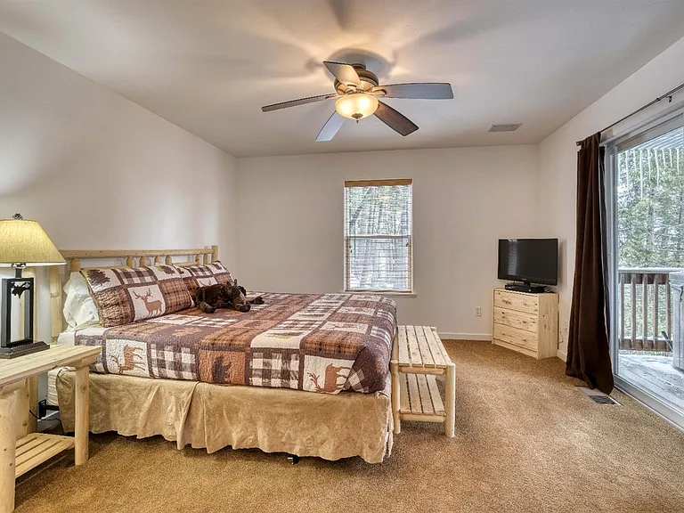 6566 Topaz Dr — Photo 24