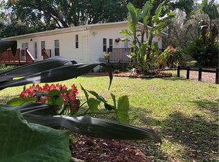 8830 Overlook Dr, Wesley Chapel, FL 33545