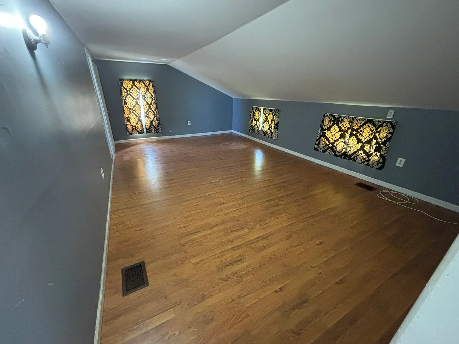 1 bed, 750 sqft, $750 — Photo 2