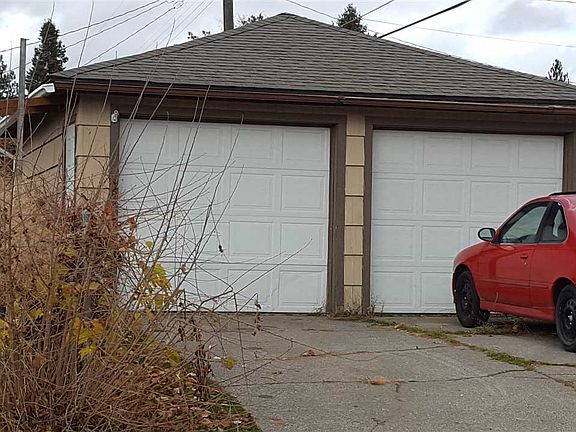 3rd image of 5702 N Driscoll Blvd