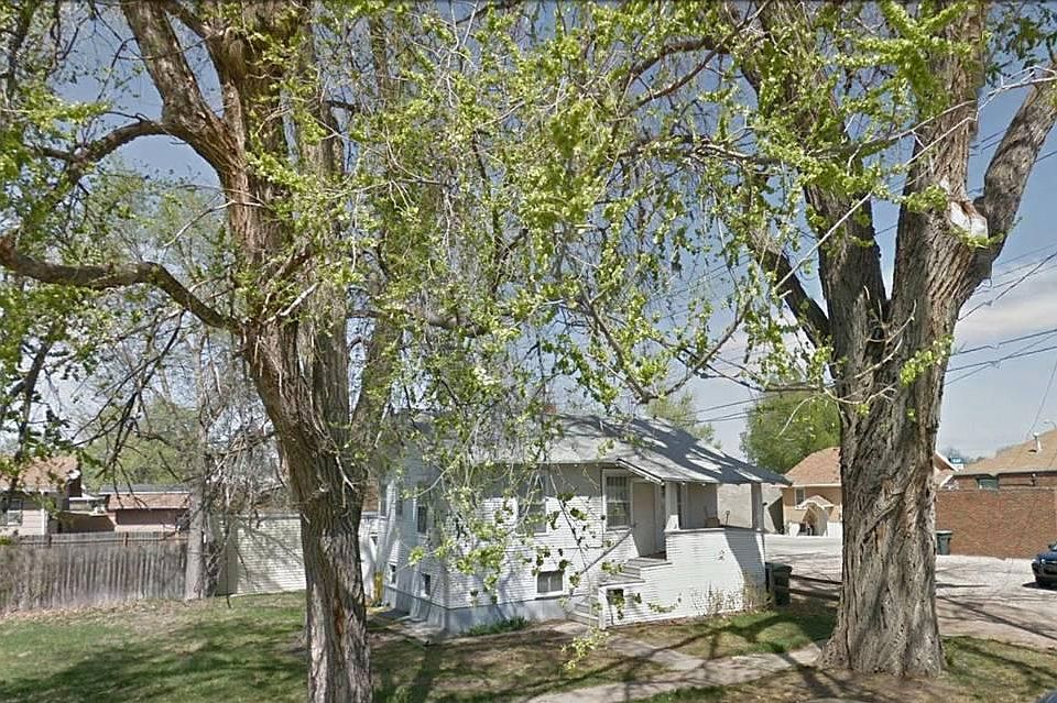 1st image of 115 W G St