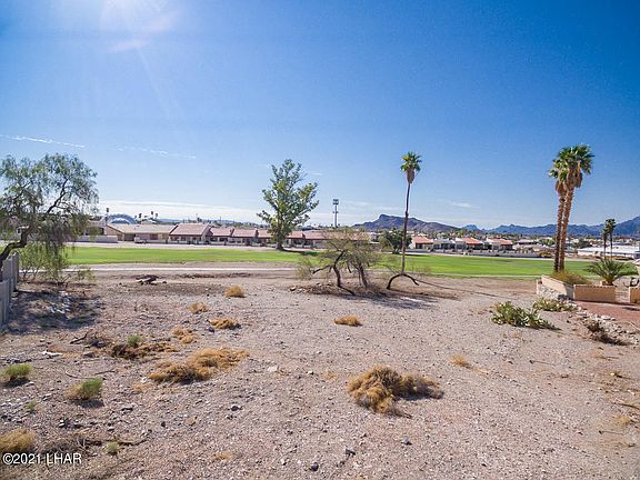 2nd image of 2654 Plaza Del Sol Lot 8