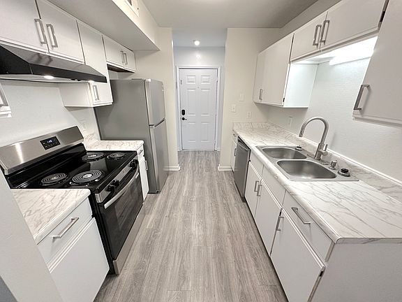 2nd image of 2732 Brandon Ave SW #D2