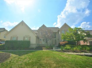 4165 Blue Heron Dr, Auburn Hills, MI