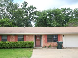 2101 Old Omen Rd, Tyler, TX 75701