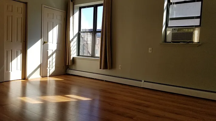 Rented by Owner | media 4