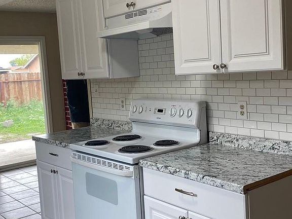 2nd image of 185 Rosewood Dr