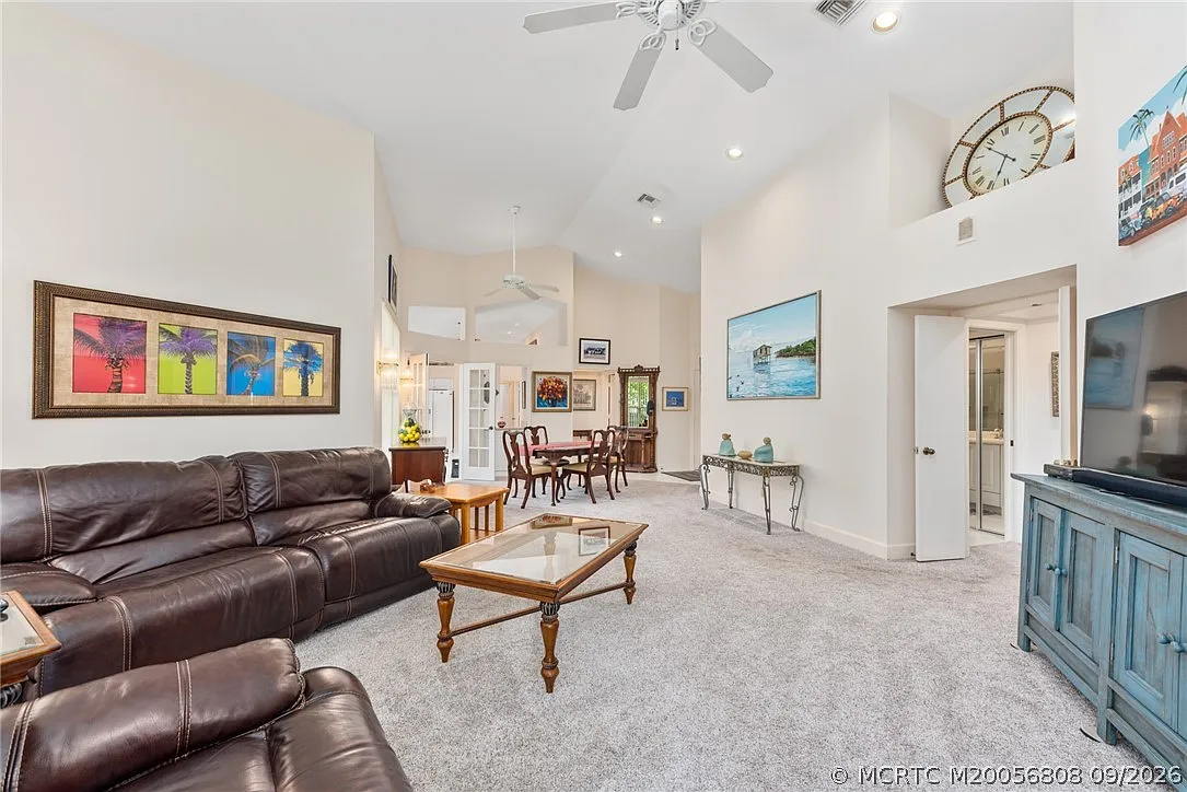 2 bed, 2.5 bath, 1946 sqft, $8,500 — Photo 1