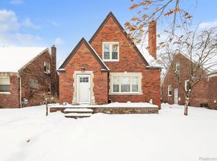 20445 Sheffield Rd, Detroit, MI 48221