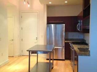 8210 Crestwood Heights Dr APT 516, McLean, VA
