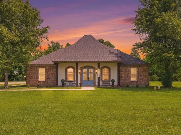 124 Wallace Ellender Rd, Dequincy, LA 70633