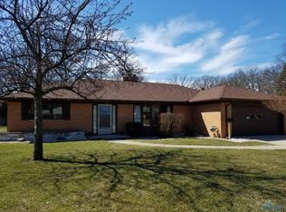 2258 W Country Club Pkwy, Toledo, OH 43614