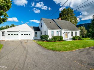186 Stratton Rd, Williamstown, MA 01267
