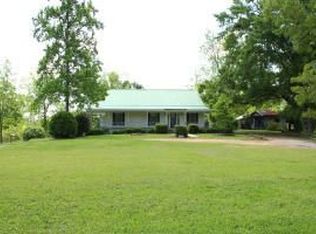 470 Eagle Creek Rd, Jacksons Gap, AL 36861